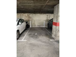 Affitto Posto auto  Calle migdia. Alquiler de plaza de parking en emili grahit  migdia, girona cap
