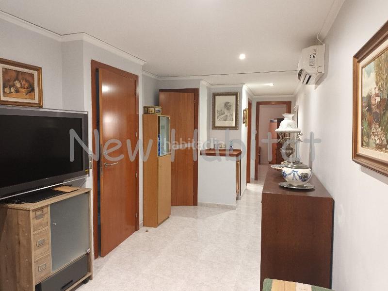 Foto 51461d3b-047c-4a5d-8a31-63d066ab0205. Casa adossada amb aparcament a Plaza Illes Columbretes Castellón de la Plana