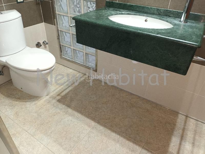 Foto aaf2976f-e752-4640-b518-f9bb66c4635b. Maison jumelée avec parking dans Plaza Illes Columbretes Castellón de la Plana