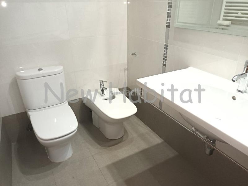 Foto cbe80f6a-cf06-4d84-abc9-9178231467bd. Maison jumelée avec parking dans Plaza Illes Columbretes Castellón de la Plana