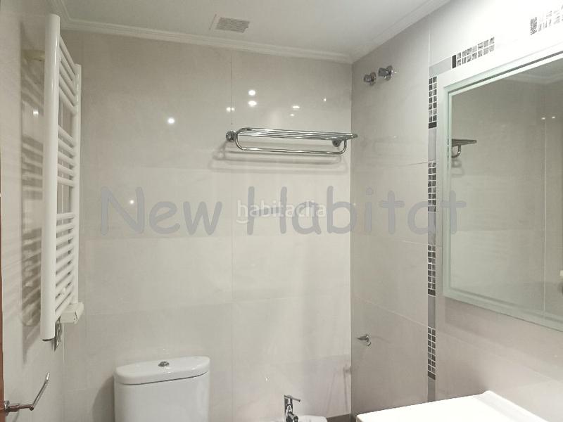 Foto e2c5d83c-79e4-49ab-9674-033ec5755ebc. Maison jumelée avec parking dans Plaza Illes Columbretes Castellón de la Plana