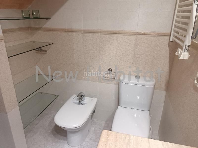 Foto 0763dbe1-9090-4ffd-8eaf-14e6e1b8bdc9. Reihenhaus mit parking in Plaza Illes Columbretes Castellón de la Plana