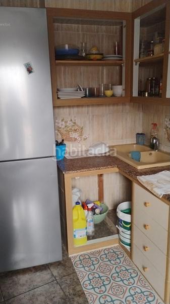 Foto ad86211d-d546-4c89-a6b4-2d8353878101. Casa adossada a Torre Endoménech
