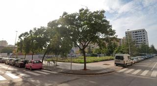 Business premise in Ensanche - Parque del Oeste