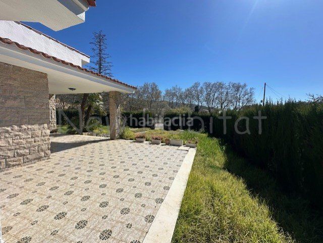 Foto 970f9b5d-f284-4c21-8ee3-d8fb3a9ec794. Casa en Albocàsser