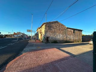 Casa aparellada  Carrer camí real