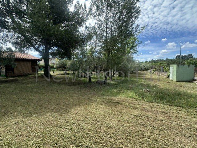 Foto b643ebf5-fbff-47a1-ad4a-a827afb66a36. Terreny residencial a Sant Joan de Moró