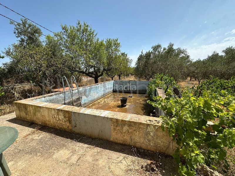 Foto 0708f466-e957-4c3c-9a8b-7dc62e86286a. Xalet amb piscina a Vall d´Alba