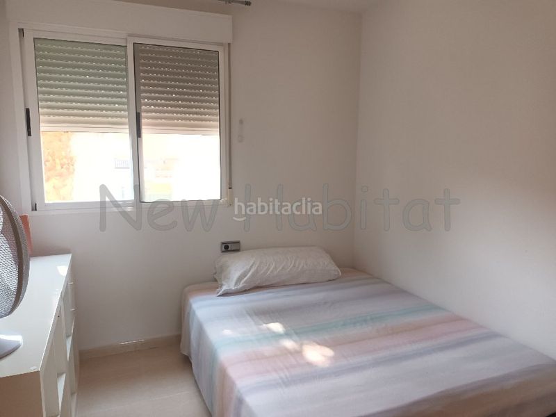 Foto d70cb9ef-27d1-486b-ba7a-addf11bf22f0. Casa aparellada amb xemeneia calefacció aparcament piscina a Almazora / Almassora