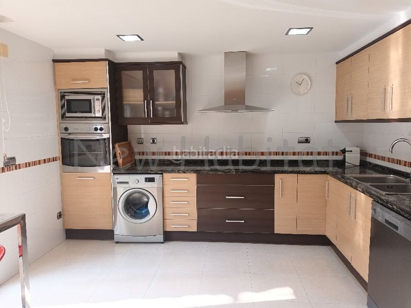 Foto 44b795ec-f0a4-4d68-a8e3-d7594dd3f5da. Doppelhaus mit kamin heizung parking pool in Playa-Ben Afeli Almazora / Almassora