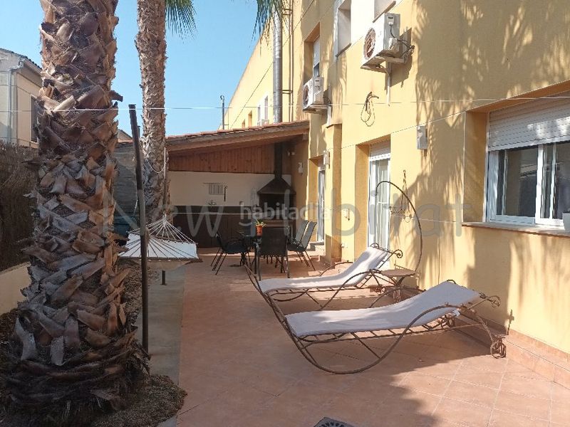 Foto ea8772ef-8846-43f8-8dcc-f6d05adbe9a0. Doppelhaus mit kamin heizung parking pool in Playa-Ben Afeli Almazora / Almassora
