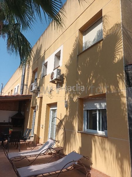 Foto f8527617-cf04-499c-810f-853886732f4d. Doppelhaus mit kamin heizung parking pool in Playa-Ben Afeli Almazora / Almassora