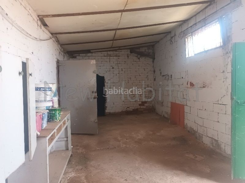 Foto bf4363bf-cd22-4b4b-97d0-63734455864c. Industrial building in Avenida Alemania-Italia Villarreal / Vila - real