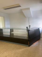 Lloguer Local Comercial a Carrer del bogatell 89. Local en alquiler