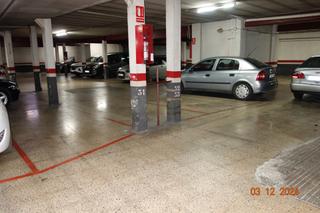 Aparcament cotxe  Carrer de rius i taulet. Parking a la venta