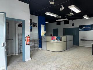 Local Comercial a Avinguda de les corts catalanes 501. Local en venta