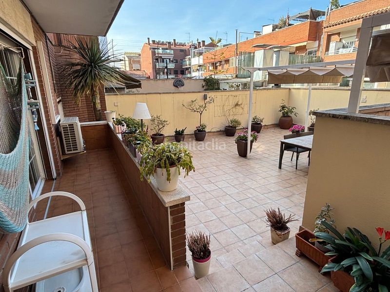 Foto 47548a6d-1489-4d22-b907-fe27e1c4a35d. Dúplex amb calefacció a Progrés - Pep Ventura Badalona