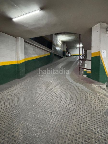 Foto 4e35afa5-a879-4379-87be-9908968cb81e. Aparcament cotxe a La Salut Badalona