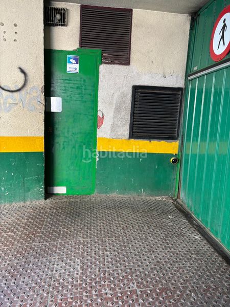 Foto 98c37941-34c3-4466-b53d-e4e0cddd8ca1. Aparcament cotxe a La Salut Badalona