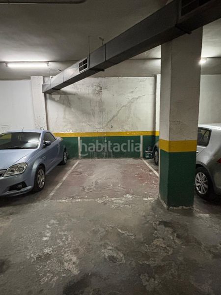 Foto f0a3d0dd-1dda-4dcc-a82c-c6384cba87c0. Aparcament cotxe a La Salut Badalona