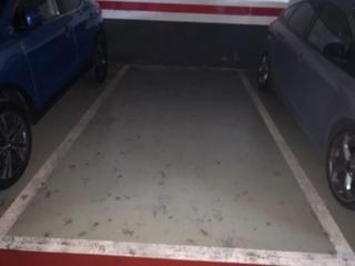 Aparcament cotxe a Sant Ildefons. Plaza de parking en venta en cornella de llobregat