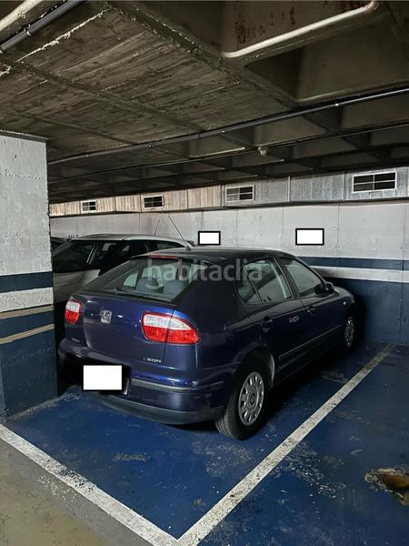 Foto 7ffd04f1-f440-4ecd-b360-0a15f8a88339. Posto auto in La Gavarra Cornellà de Llobregat