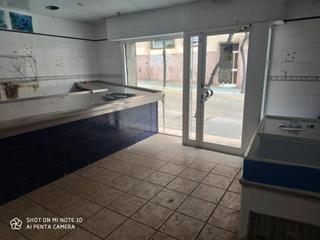 Local Comercial en La Gavarra. Local comercial en venta en cornella de llobregat