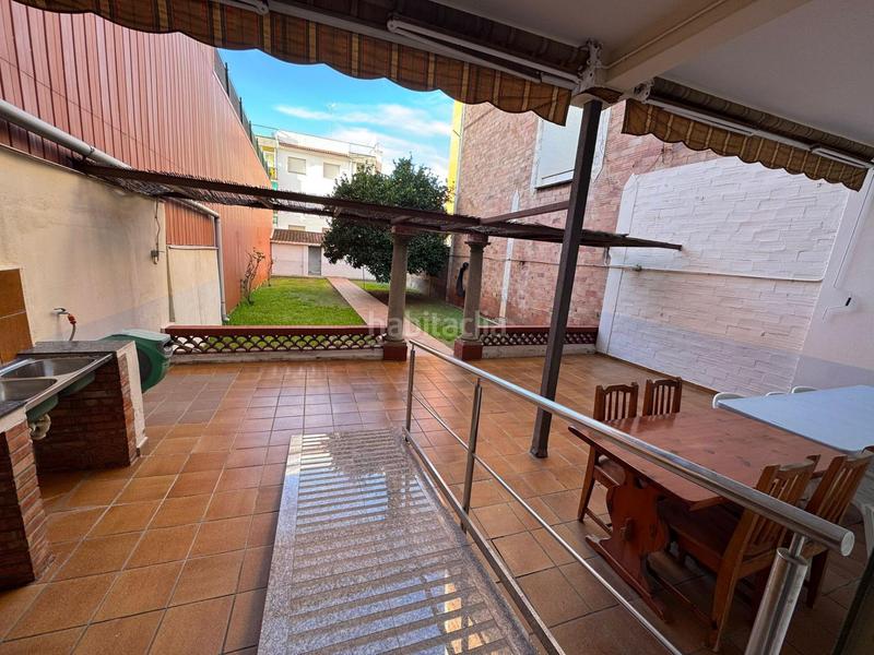 Foto d7381285-7f44-477a-8d9d-b4ae276ea637. Casa espectacular casa en zona gavarra en cornella de llobregat en Cornellà de Llobregat