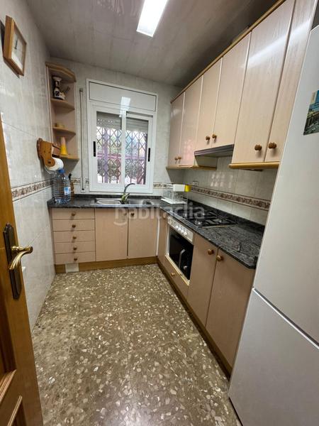 Foto e12c39f1-9485-49c9-af4a-e72aeaa129b9. Casa espectacular casa en zona gavarra en cornella de llobregat en Cornellà de Llobregat