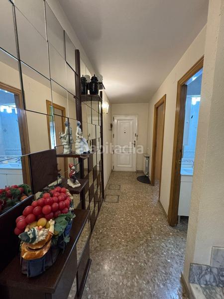 Foto ea931385-1bf2-4beb-9ae8-7c7a965a5dd5. Casa espectacular casa en zona gavarra en cornella de llobregat en Cornellà de Llobregat