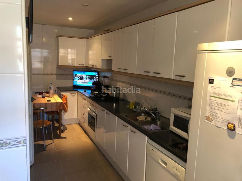 Foto 00a96f14-0254-4bee-bf5c-d862d058b30c. Piso exclusivo piso en venta para entrar a vivir en Badalona