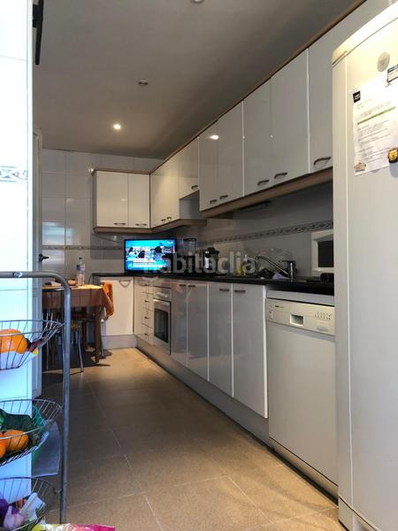 Foto 843b02f0-aaa1-44d7-a7e4-0fe165e24c0b. Piso exclusivo piso en venta para entrar a vivir en Badalona