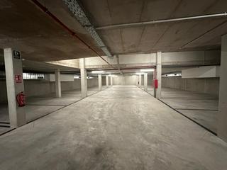 Lloguer Aparcament cotxe a Centre. Alquiler plazas de aparcamiento en cornellà centre
