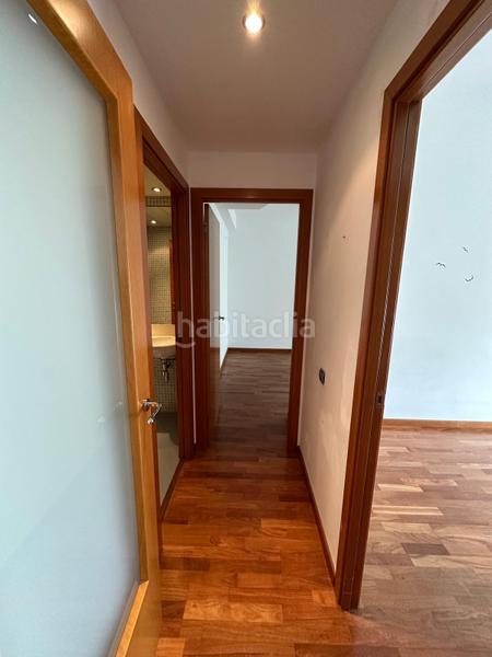 Foto 46c8173c-a669-400c-bcc8-9f588341e4a9. Dachwohnung mit heizung parking in El Pedró Cornellà de Llobregat