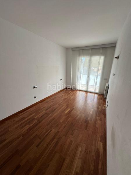 Foto 8ccdbfb9-bf71-474f-9ad0-3359f03ba0ee. Dachwohnung mit heizung parking in El Pedró Cornellà de Llobregat