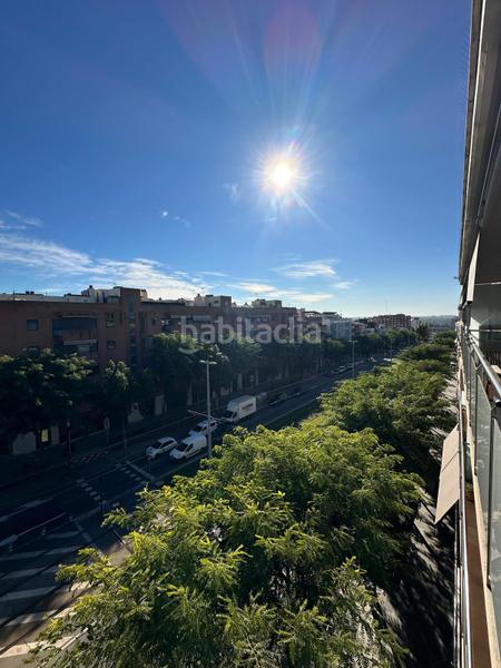 Foto 91e42fed-e564-46da-a17e-add5896fd460. Dachwohnung mit heizung parking in El Pedró Cornellà de Llobregat