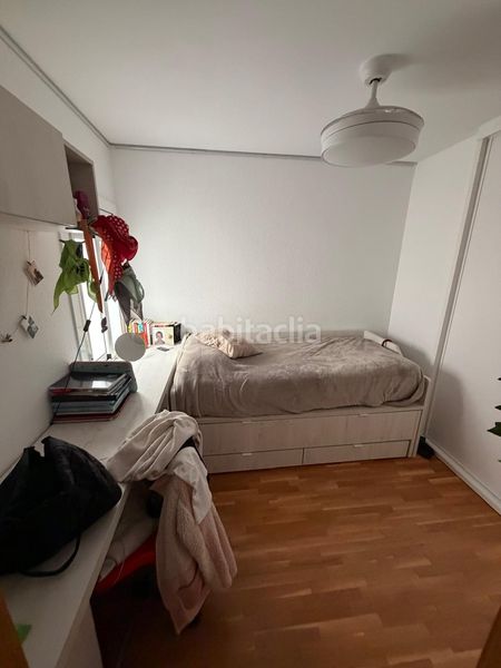 Foto 59e3fdb2-eae6-4dce-8f71-aa7d5940673c. Pis amb calefacció a La Gavarra Cornellà de Llobregat