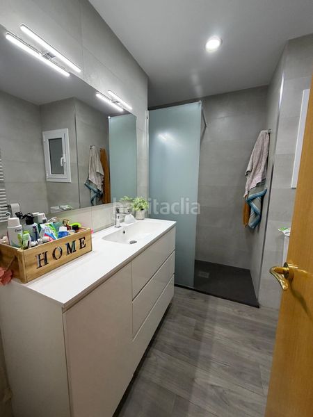 Foto 63f83d6f-0482-4c16-a0df-6ced5c6249f8. Pis amb calefacció a La Gavarra Cornellà de Llobregat