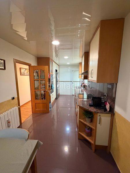 Foto c6859406-c6e1-47fb-b5c4-190791b6dab4. Pis amb calefacció a La Gavarra Cornellà de Llobregat