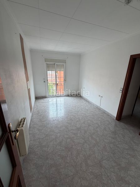 Foto 76c23093-d44d-40d7-972f-73a758403ea2. Pis amb calefacció a Centre Cornellà de Llobregat