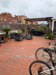Pis a Riera. Precioso piso en venta con terraza en barrio centro en cornella