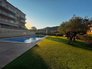 Pis a Corbera de Llobregat. Espectacular piso con piscina en corbera de llobregat