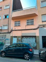 Maison à La Torrassa. Edificio unifamiliar