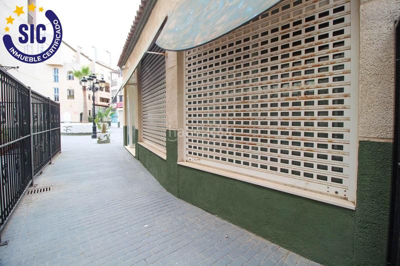 Foto 10fcbd44-6d9e-426a-adc8-35dbe5fb78e6. Local comercial en calle maritimo mediterraneo 101 1756local comercial en marina dor en Oropesa del Mar