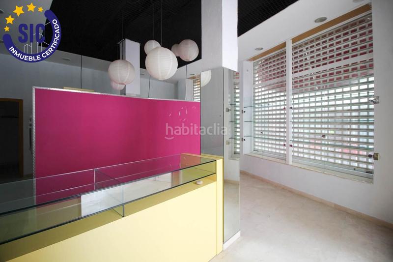 Foto 2eeed250-2ef8-408f-a7c5-ede8ab1b0d49. Local comercial en calle maritimo mediterraneo 101 1756local comercial en marina dor en Oropesa del Mar
