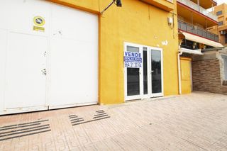 Geschäftsraum in Avenida del faro 87. 1820local comercial en edificio nortespa iizona playa de la conc