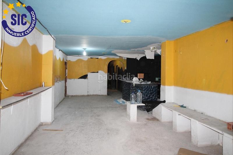 Foto 8beeefcb-6380-4d8c-9ad5-ee6a82f4988e. Local comercial en avenida del faro 87 1820local comercial en edificio nortespa iizona Playa de la Concha en Oropesa del Mar
