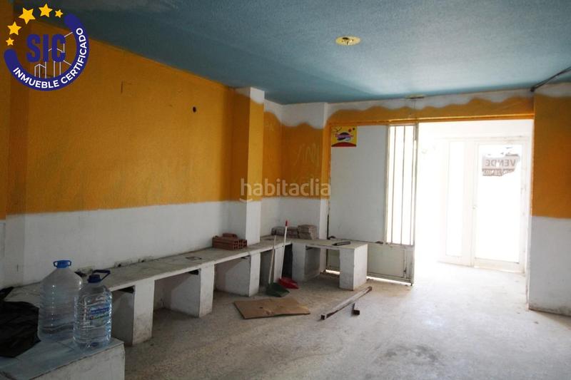 Foto 8f1fadca-83a2-4abd-973f-4b98168646f9. Local comercial en avenida del faro 87 1820local comercial en edificio nortespa iizona Playa de la Concha en Oropesa del Mar