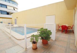 Appartement  Calle pio xii. 1829planta baja de 3 dormitorios, con terraza y piscina comunita