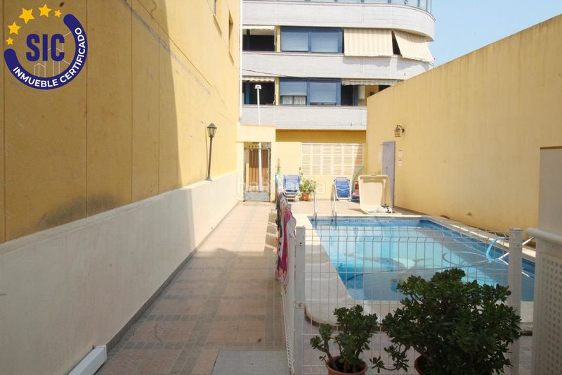 Foto 57a6fd25-f8a5-4f95-b133-1c4edfe0abaf. Pis amb piscina a Centro Oropesa del Mar